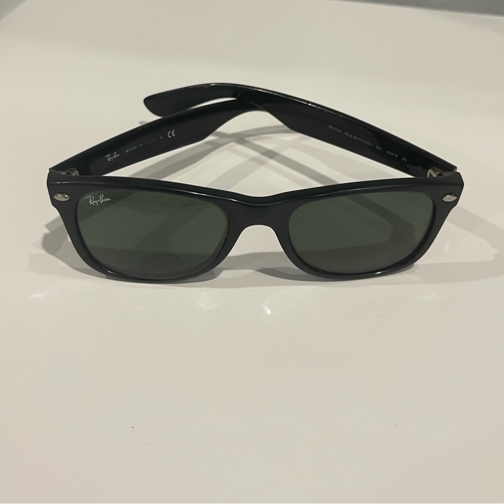 Small Black Ray-Ban “New Wayfarer” RB2132